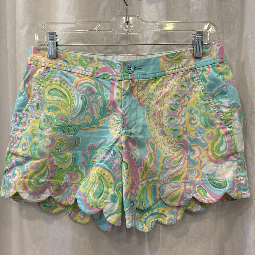 Lilly Pulitzer Buttercup Double Trouble Paisley Print Scalloped Hem‎ Shorts Sz 0